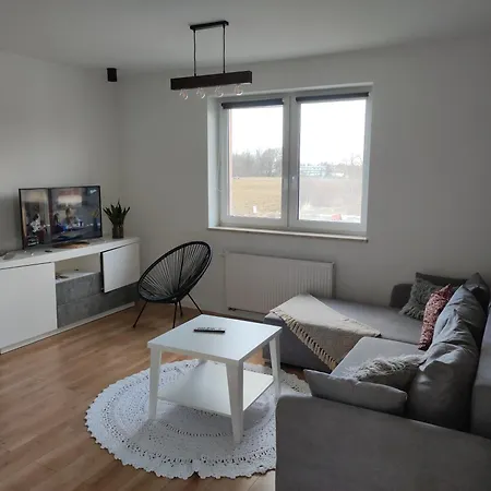 Ustronny Zakatek * أوسترون